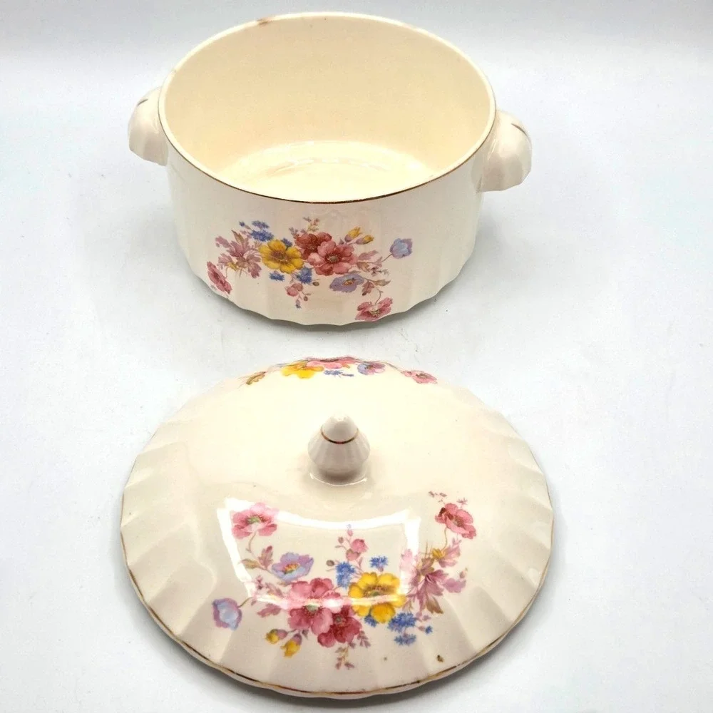 W.S. George Bolero Round Ceramic Casserole Dish Lid & Handles, Floral Gold Trim